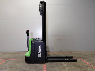 Stacker com condutor a pé Hangcha CDD16-XT1-SIL