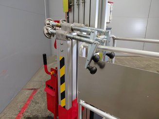 Plataforma com mastro vertical Hangcha HVL80M-LC 