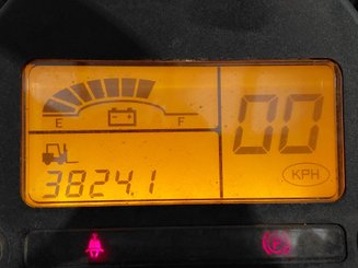 Empilhador de contrapeso 3 rodas Caterpillar EP16NT - 9