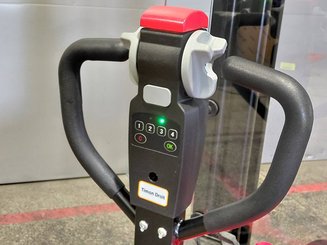 Stacker com condutor a pé Hangcha CDD12-A2MC2-SZ