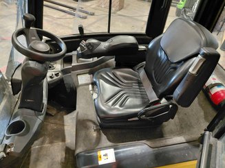 Empilhador de contrapeso 4 rodas Caterpillar EP30CN