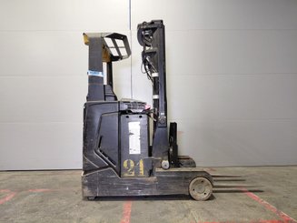Empilhador retráctil Caterpillar NR16N2 - 4