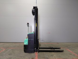 Stacker Mitsubishi SBP12N2