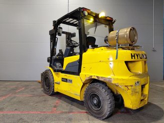 Empilhador de contrapeso 4 rodas Hyundai 45L-7