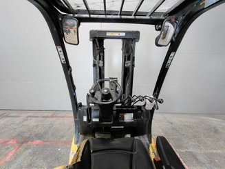Carreta elevadora a gás Yale GLP30