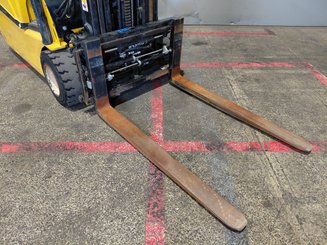 Empilhador de contrapeso 4 rodas Yale ERP20 - 5