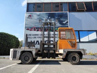 Empilhador lateral Hubtex S40D