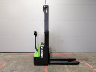 Stacker com condutor a pé Hangcha CDD12-AMC2-Li