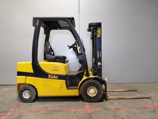 Empilhador de contrapeso 4 rodas Yale GDP25