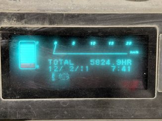 Empilhador de contrapeso 3 rodas Caterpillar EP20PNT