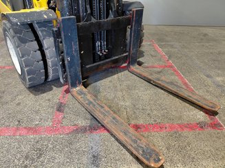 Carreta elevadora a gás Yale GLP55