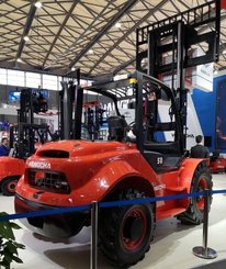 Carreta elevadora todo terreno Hangcha TT50 - 2