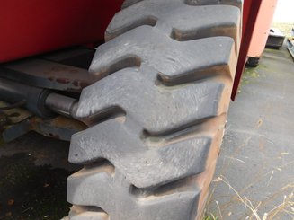 Empilhador de contrapeso 4 rodas Kalmar DCD 320-12 - 7
