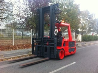 Empilhador de contrapeso 4 rodas