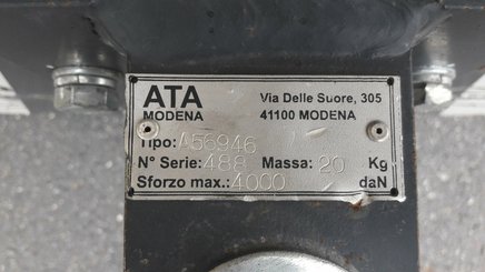 Trator de reboque ATA 5500 LPG