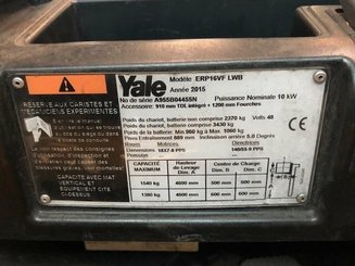 Carreta elevadora elétrica Yale ERP16VF LWB