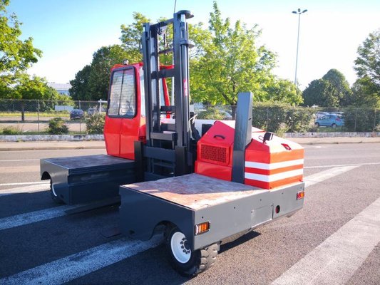 Empilhador retráctil de 4 direcções Empilhador retráctil de 4 direcções AMLIFT CHS 4500 - 1