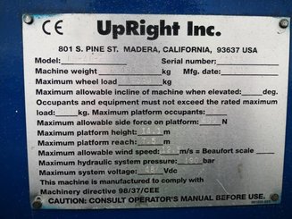 Plataforma de braço articulado Upright AB46E
