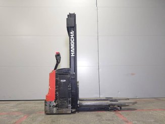 Stacker com condutor a pé Hangcha CDD12-E - 9