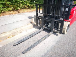 Empilhador de contrapeso 3 rodas Hangcha A3W20 - 6