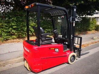 Empilhador de contrapeso 3 rodas Hangcha A3W20 - 5