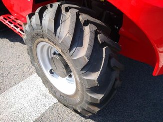 Carreta elevadora todo terreno Manitou M50-4