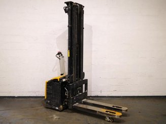 Stacker com condutor a pé Caterpillar NSP16NI - 3