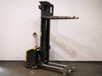 Stacker com condutor a pé Caterpillar NSP16NI - 4