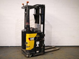 Stacker com condutor transportado