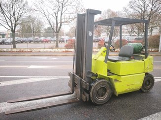 Empilhador de contrapeso 4 rodas