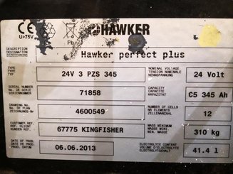 Stacker com condutor transportado Caterpillar NSR16N - 9