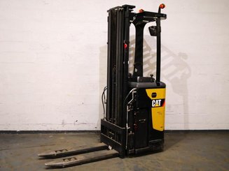 Stacker com condutor transportado Caterpillar NSR16N - 4