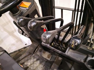 Empilhador de contrapeso 3 rodas Caterpillar EP20NT - 3