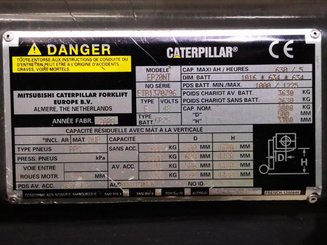 Empilhador de contrapeso 3 rodas Caterpillar EP20NT - 6