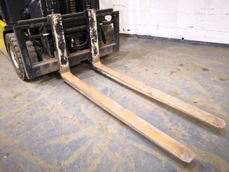 Empilhador de contrapeso 3 rodas Yale ERP16ATF - 3