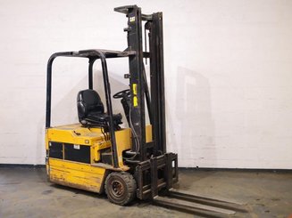 Empilhador de contrapeso 3 rodas