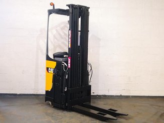 Stacker com condutor transportado Caterpillar NSR16N - 6