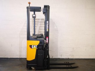 Stacker com condutor transportado Caterpillar NSR16N - 3