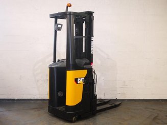 Stacker com condutor transportado Caterpillar NSR16N - 1