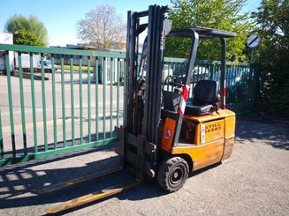 Empilhador de contrapeso 3 rodas