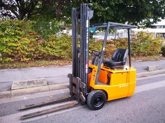 Empilhador de contrapeso 3 rodas