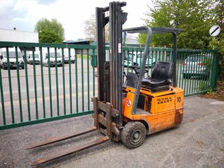 Empilhador de contrapeso 3 rodas