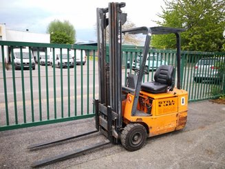 Empilhador de contrapeso 3 rodas