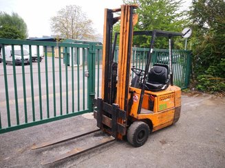 Empilhador de contrapeso 3 rodas