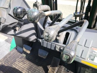Empilhador de contrapeso 4 rodas Mitsubishi FD40N