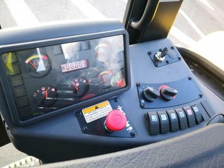 Empilhador de contrapeso 4 rodas Hyster H16XM-6 - 13