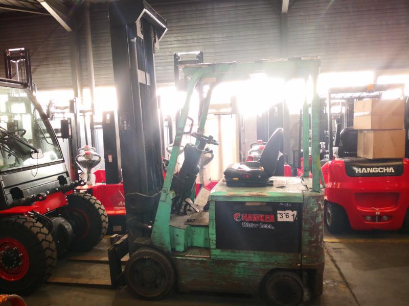 Empilhador de contrapeso 4 rodas Mitsubishi FBC20 - 1