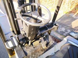 Empilhador de contrapeso 3 rodas Caterpillar EP18NT - 7