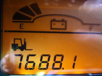 Empilhador de contrapeso 3 rodas Caterpillar EP20NT - 9