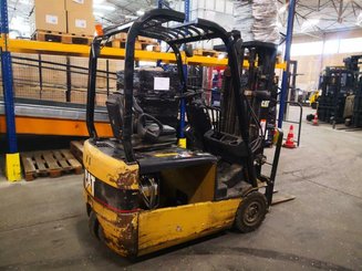 Empilhador de contrapeso 3 rodas Caterpillar EP16NT - 5